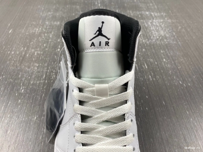 Air Jordan 1  DQ8426-132 Mid 0822